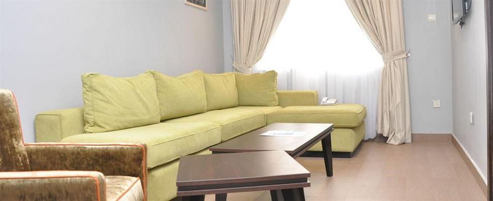 Tudor House Hotel Lagos Dış mekan fotoğraf