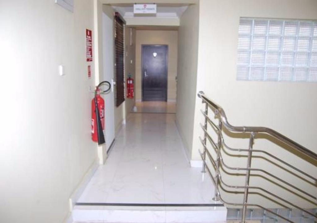 Tudor House Hotel Lagos Dış mekan fotoğraf