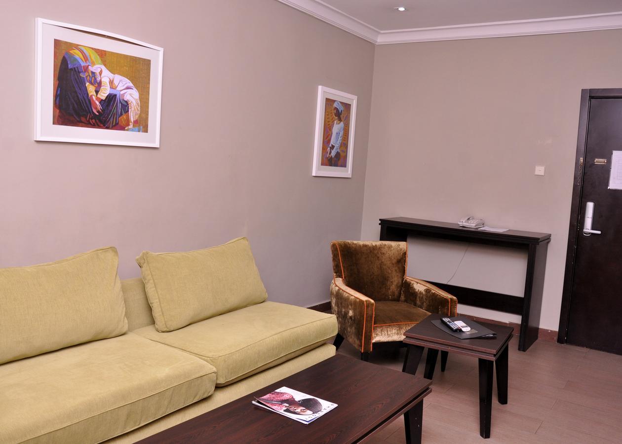 Tudor House Hotel Lagos Dış mekan fotoğraf