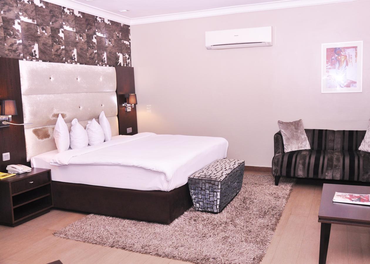 Tudor House Hotel Lagos Dış mekan fotoğraf