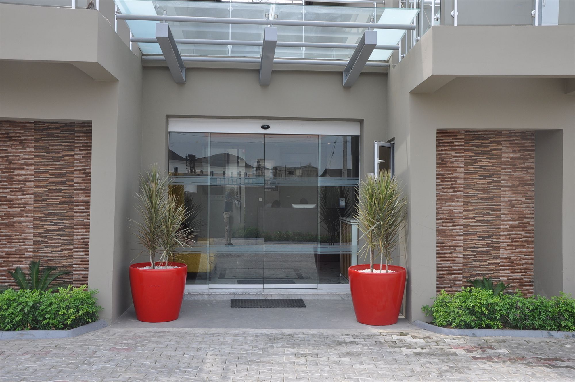 Tudor House Hotel Lagos Dış mekan fotoğraf